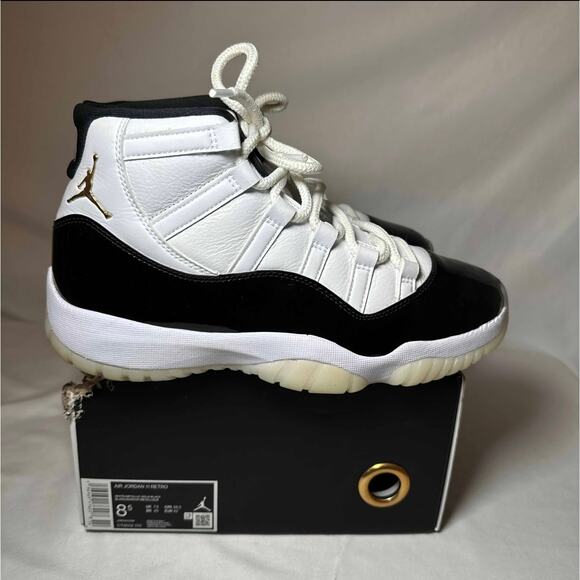 Size 8.5 - Nike Air Jordan 11 Retro Gratitude / Defining Moments Men's Shoes